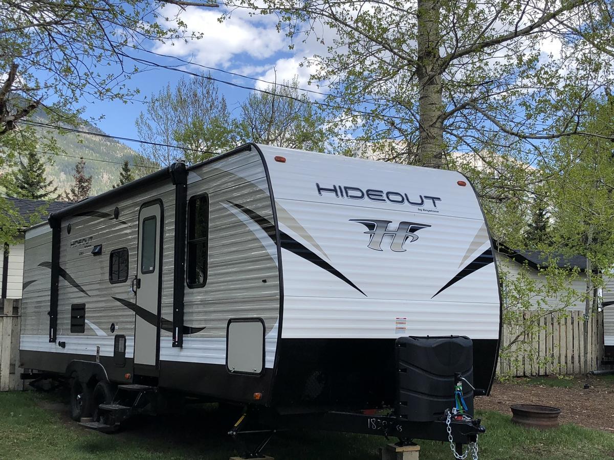 Rundle Mountain Rv Park Hotell Canmore Eksteriør bilde